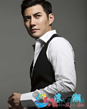 严屹宽人物照片