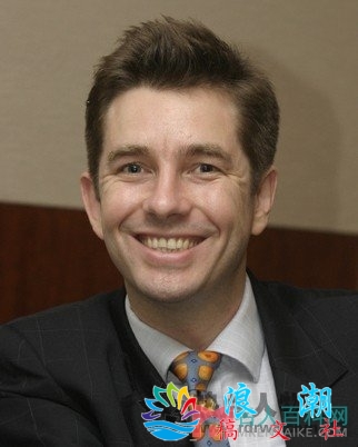 胡润个人资料_作品介绍_生涯事迹-展庭百科汇