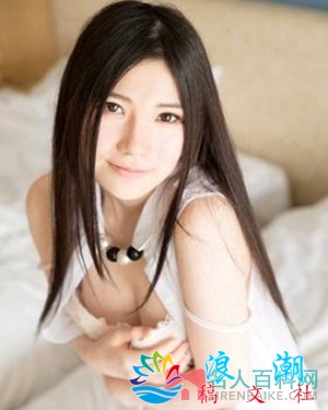 双叶由奈人物照片