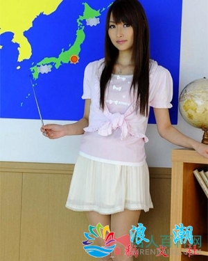 苍木玛娜人物照片