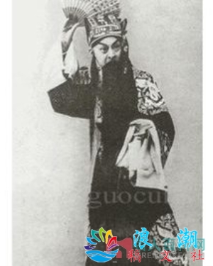 时慧宝人物照片