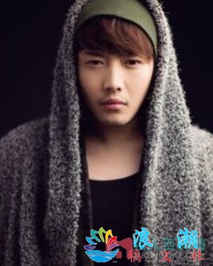 刘昊霖人物照片