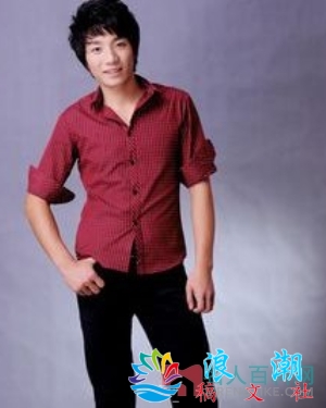 李浩民人物照片