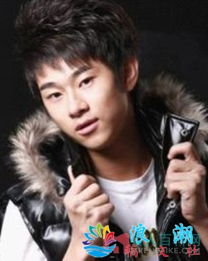 黄一楠人物照片