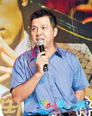 杨峻荣人物照片