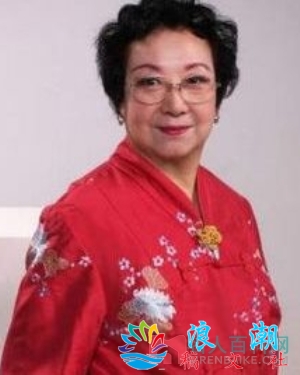 杜近芳人物照片