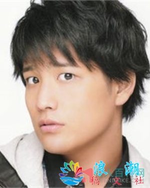 桐山照史人物照片