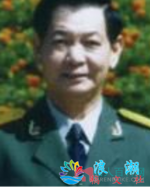 方南江人物照片