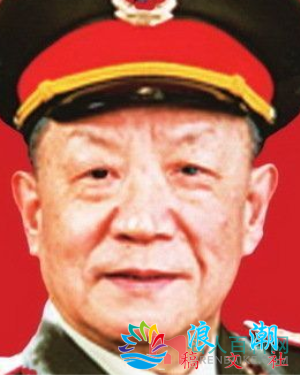 迟浩田人物照片