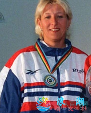 德米娜个人介绍-展庭社集故事