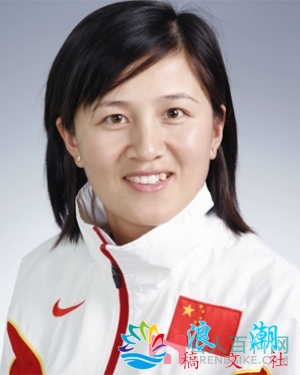 张娟娟人物照片