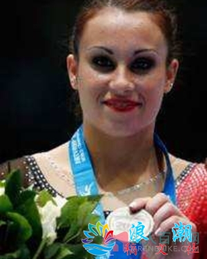 瓦内萨-费拉里个人介绍-展庭百科汇