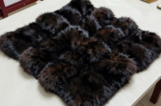 裘皮是哪里的特产?_青海畜产品介绍-展庭百科汇