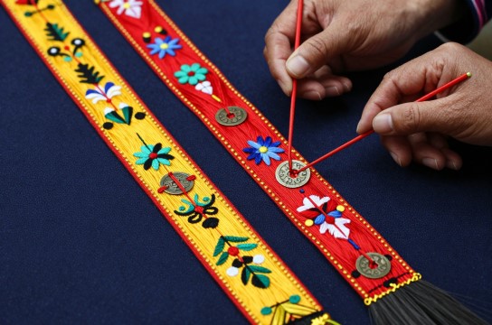 三都水族马尾绣是哪里的特产?_贵州民族刺绣介绍-展庭百科汇