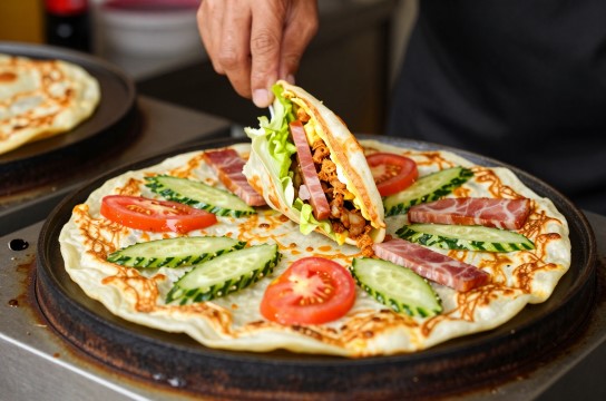 汪姐鸡蛋灌饼是哪里的特产?_江苏特色小吃介绍-展庭百科汇