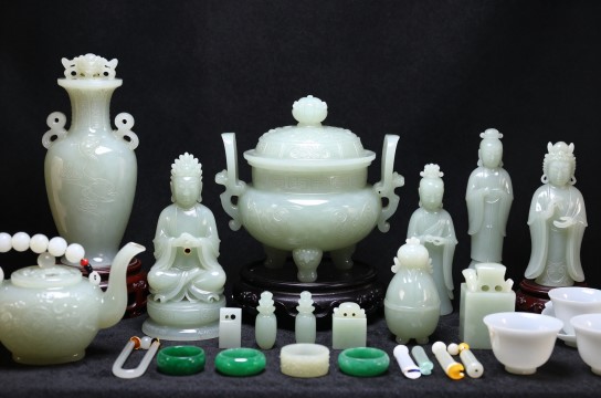 北京玉器-展庭百科汇