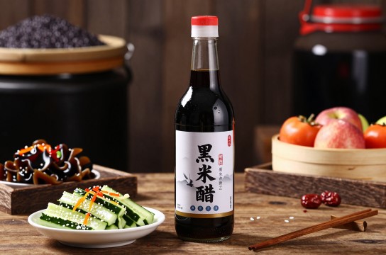 黑米醋