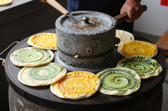 莒南煎饼是哪里的特产?_山东饮食类介绍-展庭百科汇