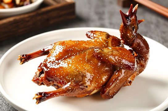 脆皮乳鸽