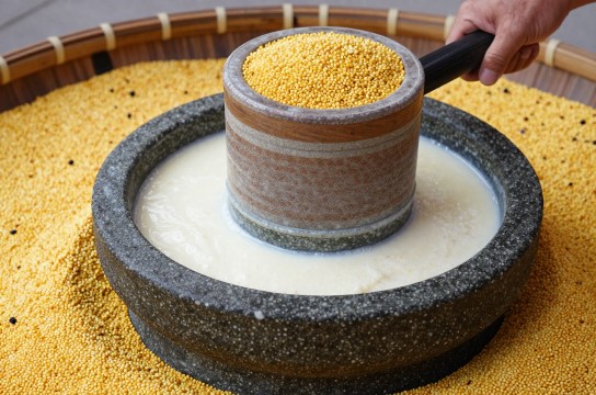敖斯莫-展庭百科汇