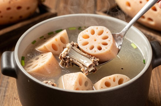 武汉排骨藕汤是哪里的特产?_湖北美食特产介绍-展庭百科汇