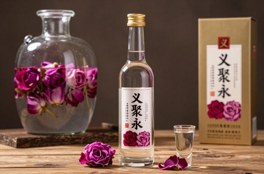 义聚永玫瑰露酒-展庭百科汇
