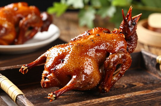 烤鹌鹑-展庭百科汇