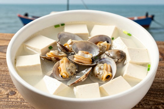 蛤蜊豆腐汤