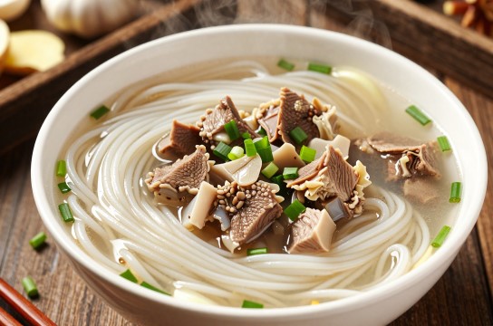东兴牛腩粉