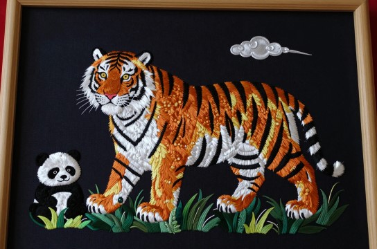 察哈尔蒙古毛绣-展庭百科汇