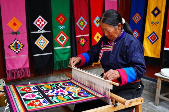 姐德秀围裙-展庭百科汇