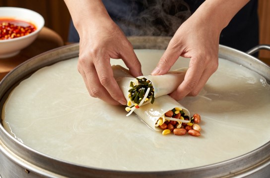 晴隆裹卷粉是哪里的特产?_贵州美食小吃介绍-展庭百科汇