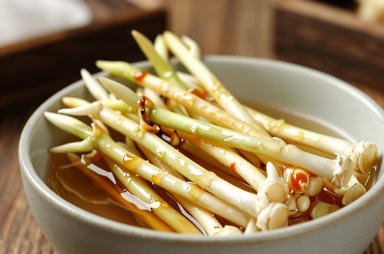 甜酱姜芽是哪里的特产?_北京酱腌菜类介绍-展庭百科汇